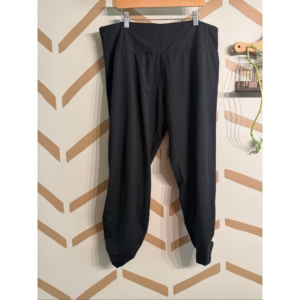 Athleta Black Pull-On Ruched Ankle Elastic Waist Cropped Leggings Size Large